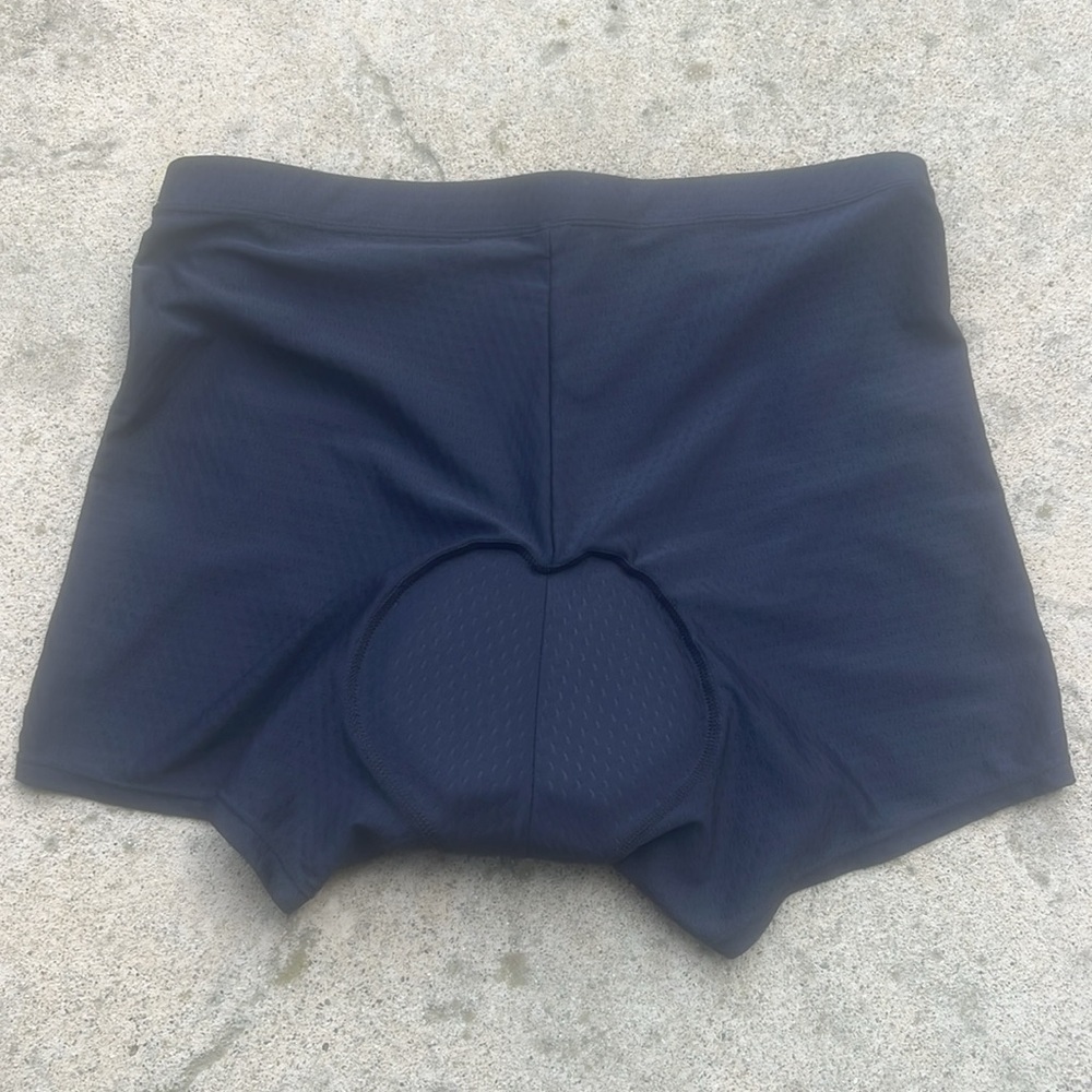 Soukesports Women's Black Padded Cycling Shorts Size XXL - Picture 5 of 7